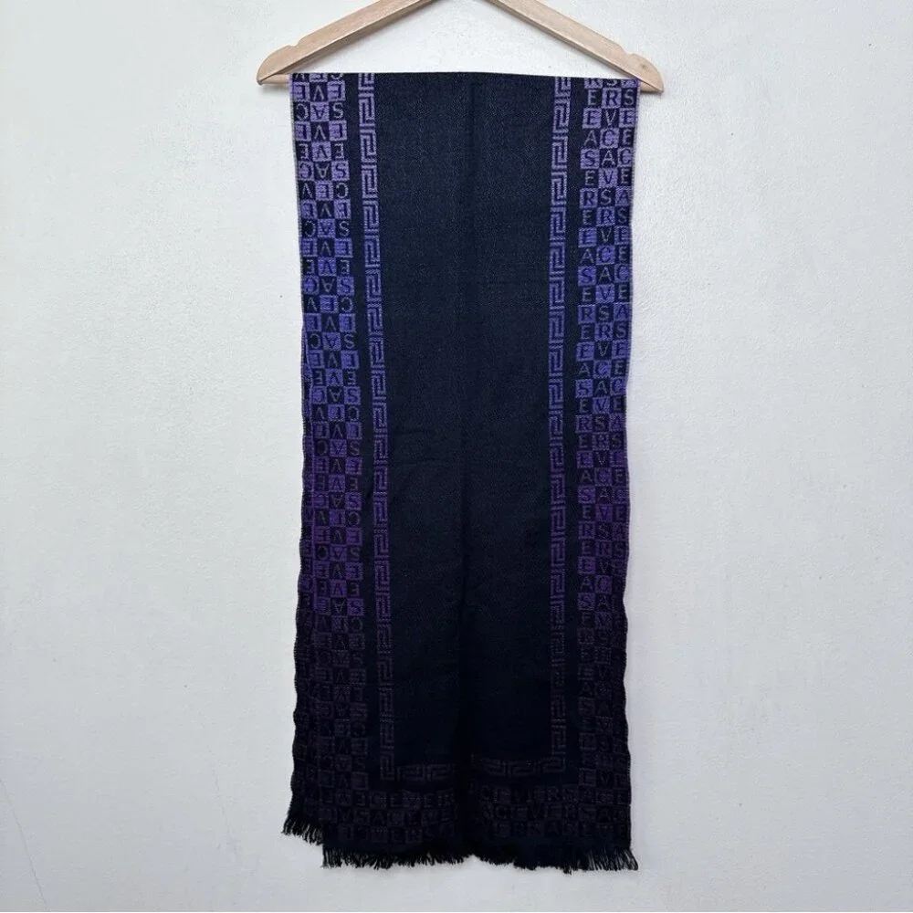 Versace Unisex Purple Ombre Geometric One Size Woven Scarf - Picture 12 of 15